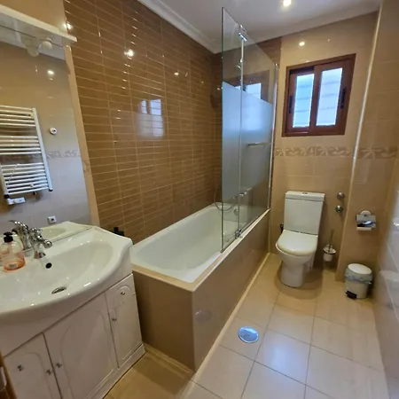 Sea View House 4 Bedrooms 5 Min To The Apartamento *