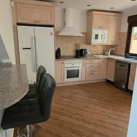 Sea View House 4 Bedrooms 5 Min To The